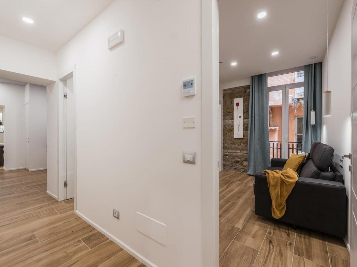 The Best Rent - Modern Three-Bedroom Apartment A Few Steps From The Colosseum Екстериор снимка