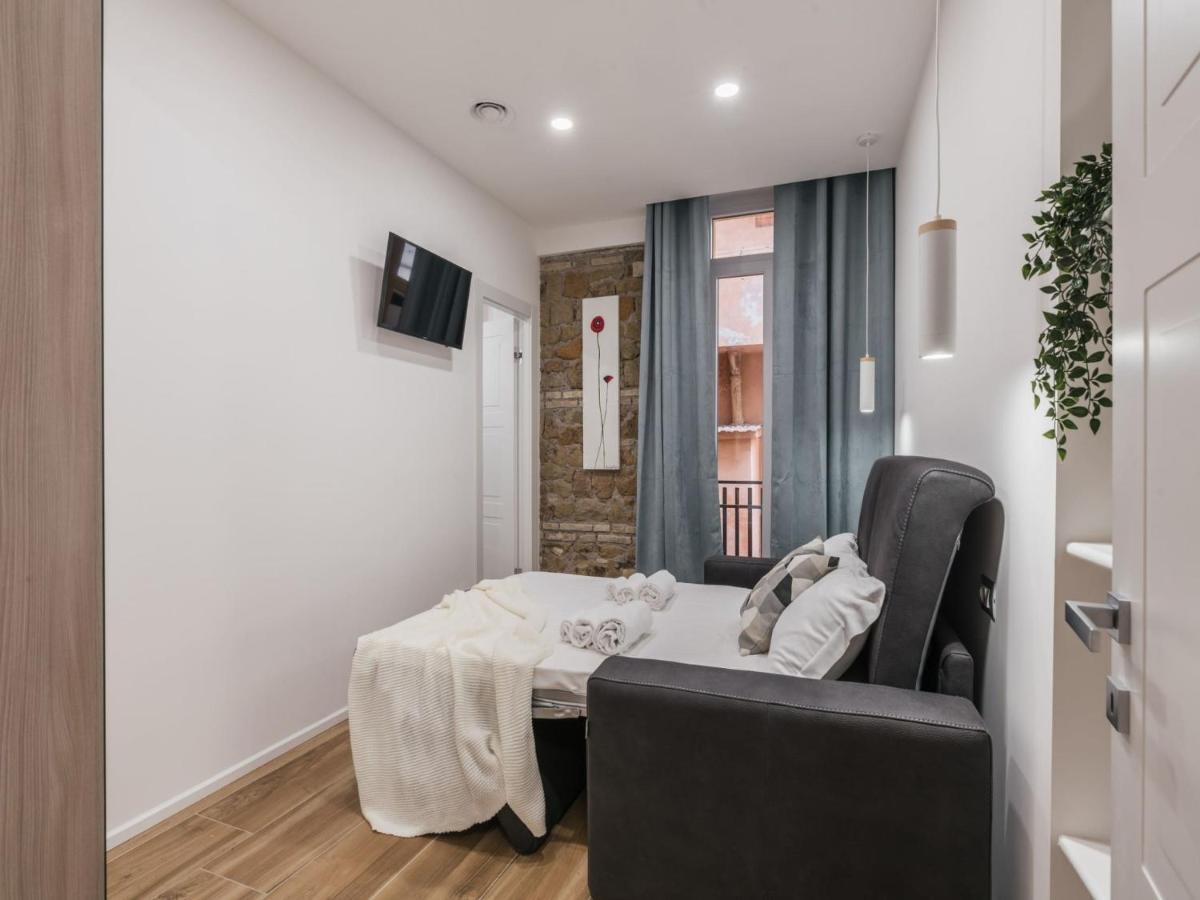 The Best Rent - Modern Three-Bedroom Apartment A Few Steps From The Colosseum Екстериор снимка